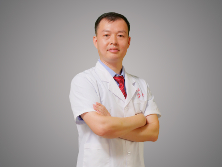 楊坤  職稱：副主任醫(yī)師(shī)